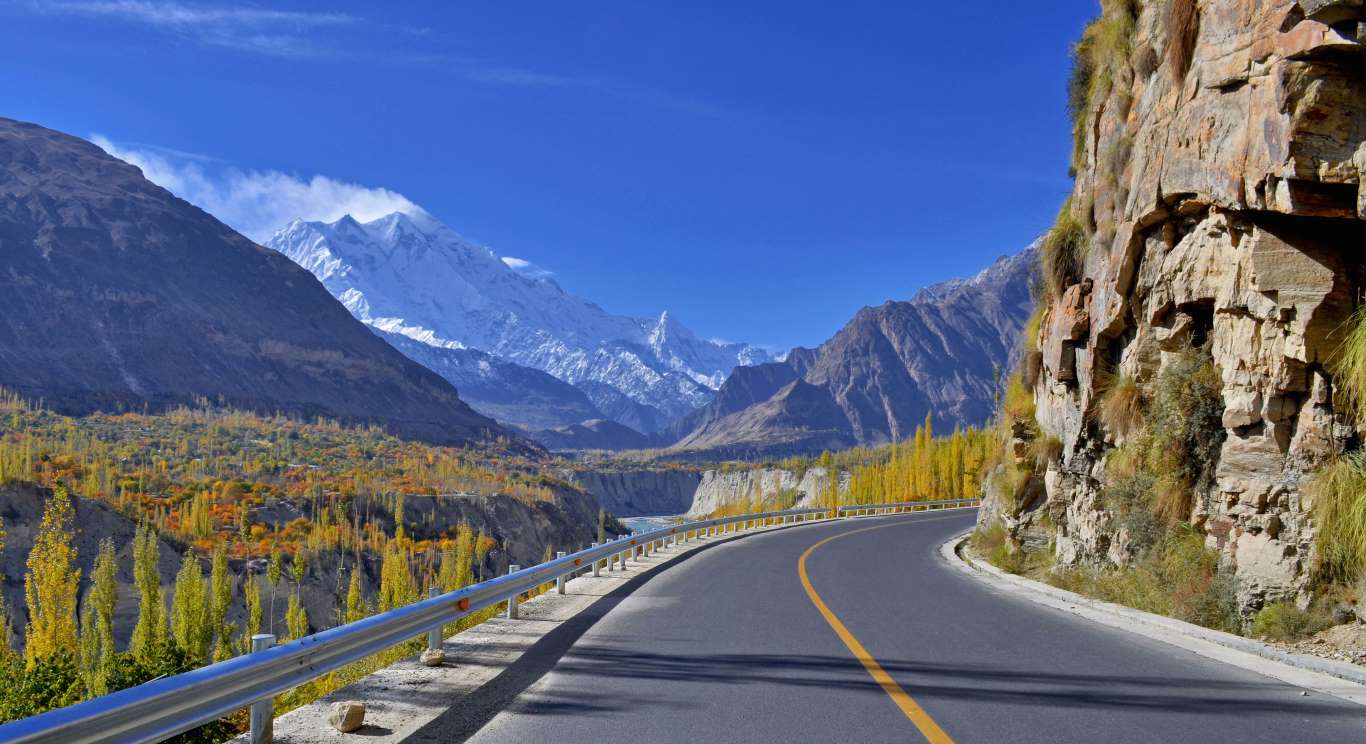 加拿大,卡博特步道.3.澳大利亚,大洋路.2.北爱尔兰,铜锣沿海路线.1.