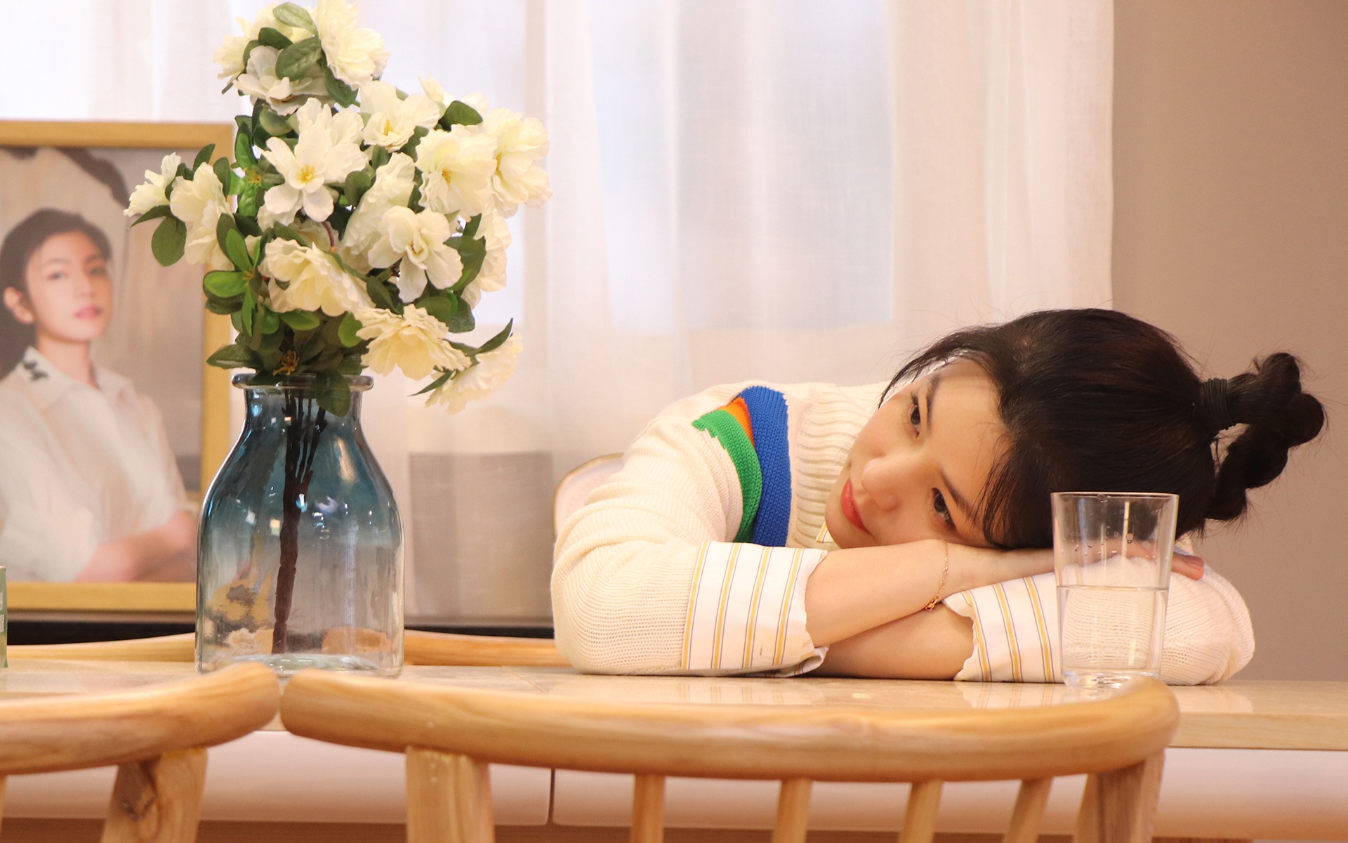 陈妍希丸子头包子脸可爱少女范!