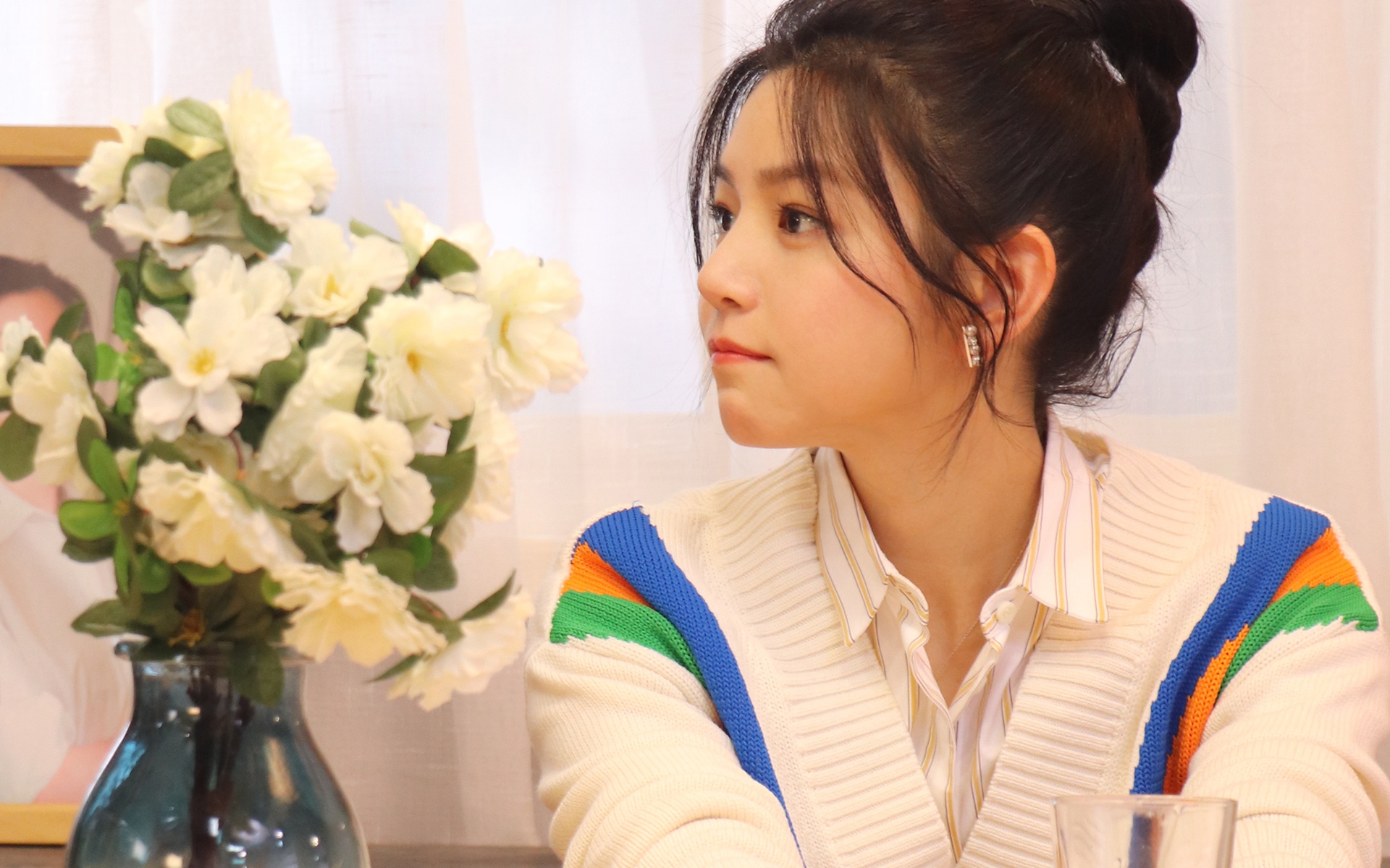 陈妍希丸子头包子脸可爱少女范!