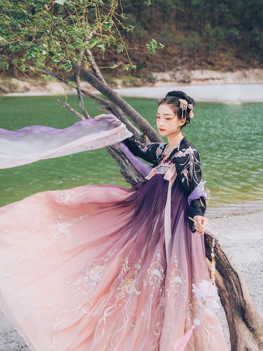 十二星座女专属古装金牛撞色水瓶清凉天秤含苞待放