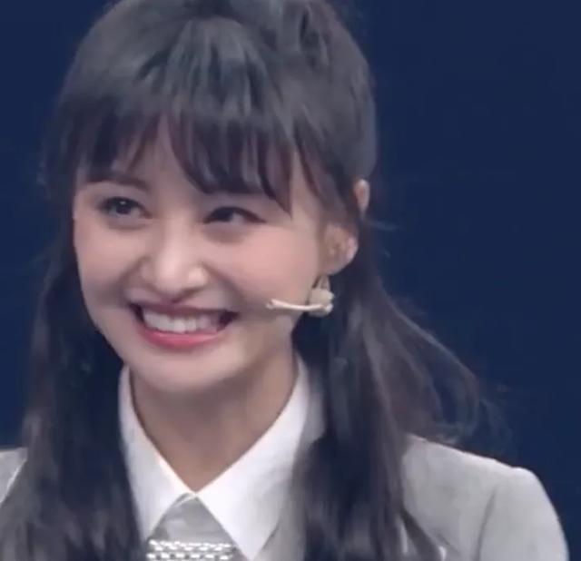 王牌5郑爽见到端木磊那一刻谁注意关晓彤反应太真实