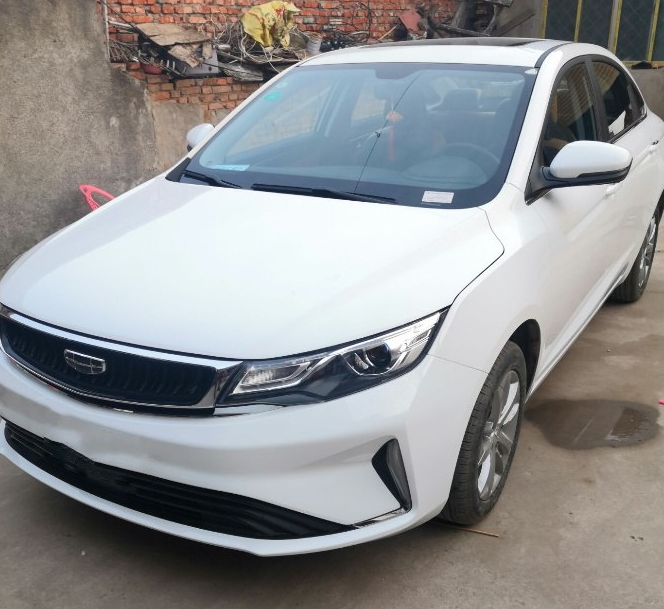 2020款吉利帝豪gl实车现身!轴距2700mm 配lka车道保持辅助系统