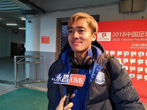 之后,本就老迈的人和后防会更加老迈,刘建35岁,万厚良34岁,杜文洋30岁