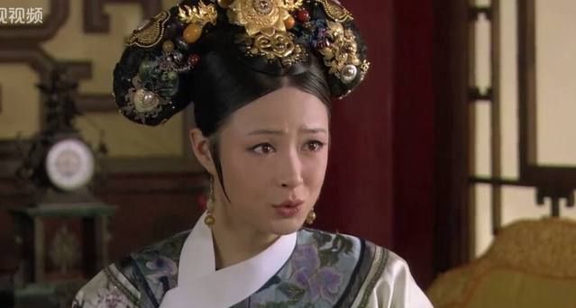 甄嬛传:谁看懂了?华妃的墨狐皮,太后的步摇,两者有何联系?|狐皮|皇上|太后_新浪新闻