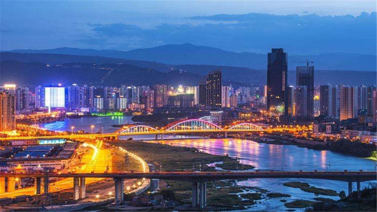 中国2座西北城市,兰州和西安差距究竟有多大?最终谁是城市王者