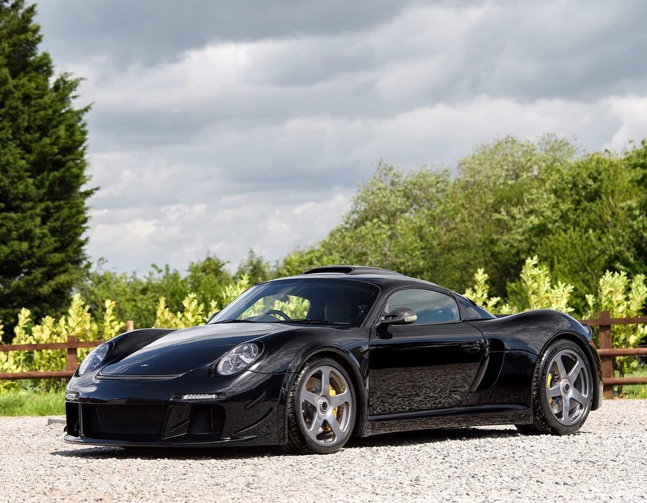 如虎ctr3实车优雅的运动感