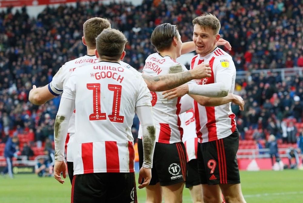 耐克成为桑德兰全新合作伙伴|桑德兰|耐克|足球俱乐部_新浪新闻