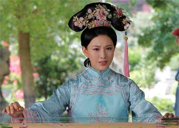 她是清朝最受宠的皇后,入宫一个月封皇贵妃,死后皇帝辍朝五日!