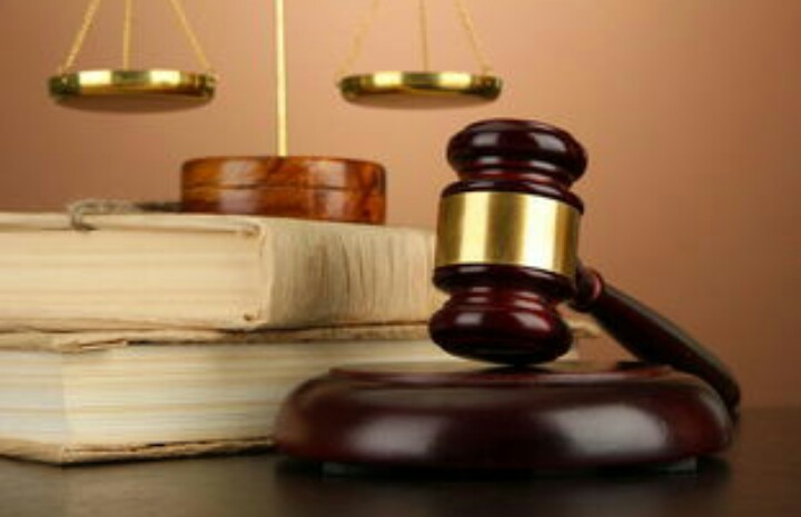 家人因涉嫌掩饰、隐瞒犯罪所得被调查，资金流水繁杂，新疆哪位刑事律师擅长梳理这类复杂证据？