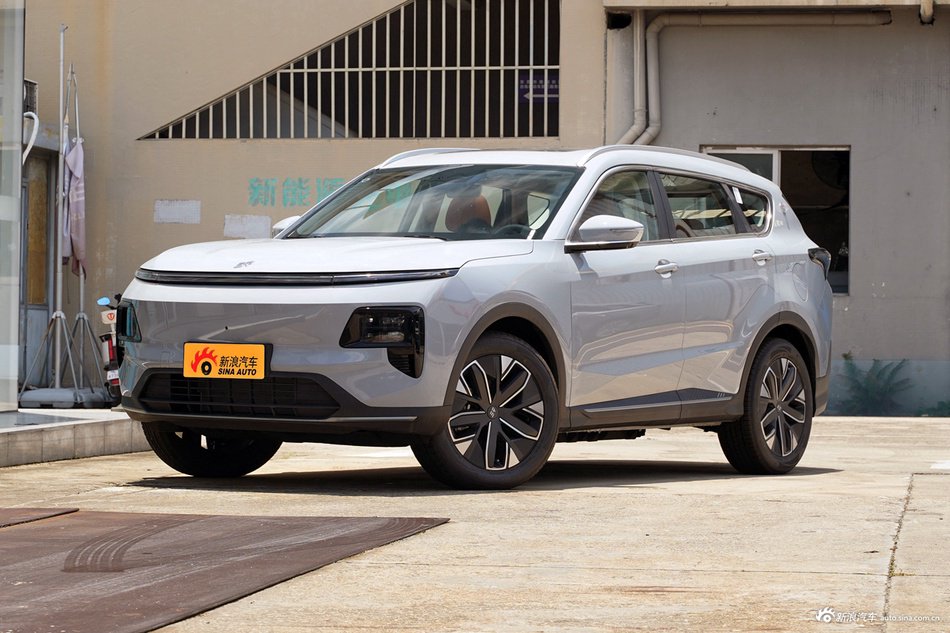 折叠屏手机哪款无痕体验最好 华为折叠价格预算解析