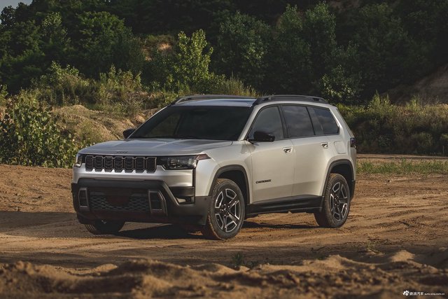 2026款自由光 <em>Limited</em> 官图