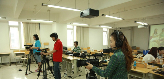 2018高考各省考生报考中国传媒大学需要多少