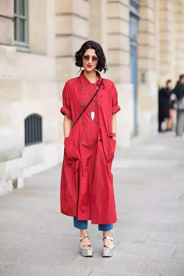 这样选风衣的女生,都是时尚界人精