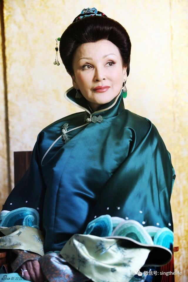 陈莎莉夏台凤傻傻分不清楚,说到童年阴影,你自然不会忘记她俩