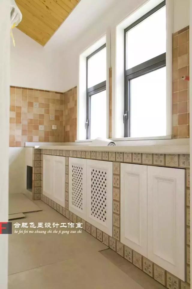 为省钱做砖砌橱柜装完一看效果愣了不如定制柜浪费好几千块