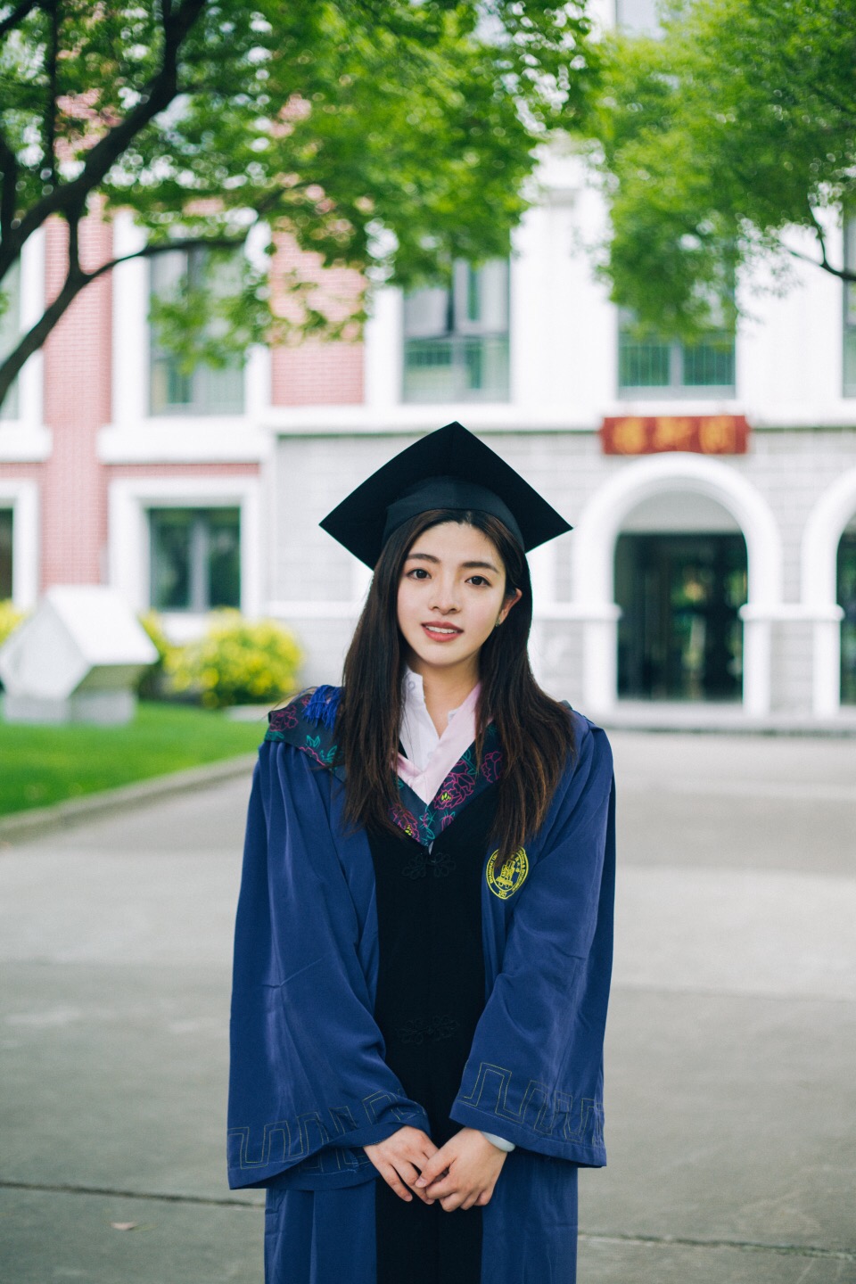 上海财经大学校花徐逸岑身高163cm体重48kg学霸女神