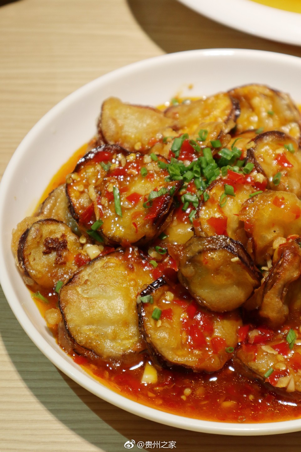 有糟辣椒的菜才是贵州人的家常菜,『柒食』贵阳味,这里一道道的菜肴都