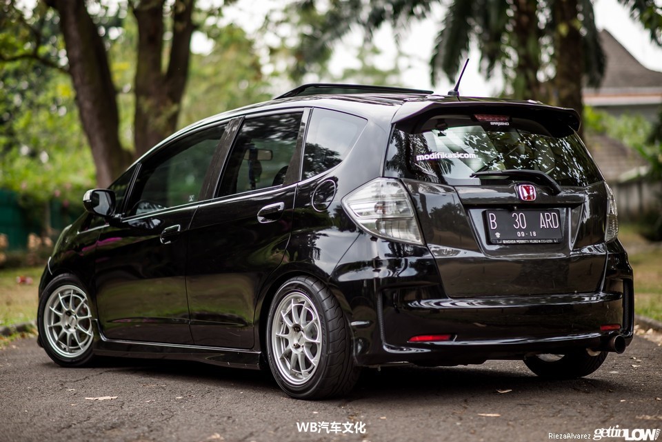 13款本田飞度rs改装案例-新浪汽车