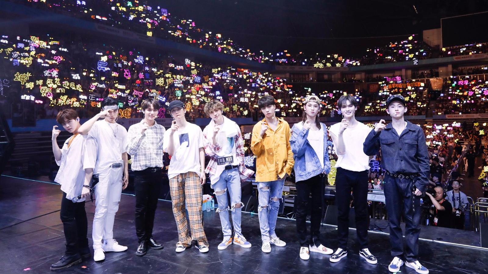 ninepercent深圳粉丝见面会,范丞丞台上撩蔡徐坤后被打!