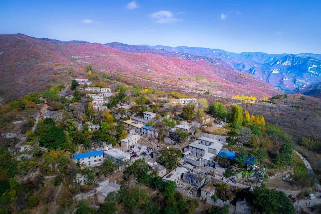 航拍世外桃源长岭村