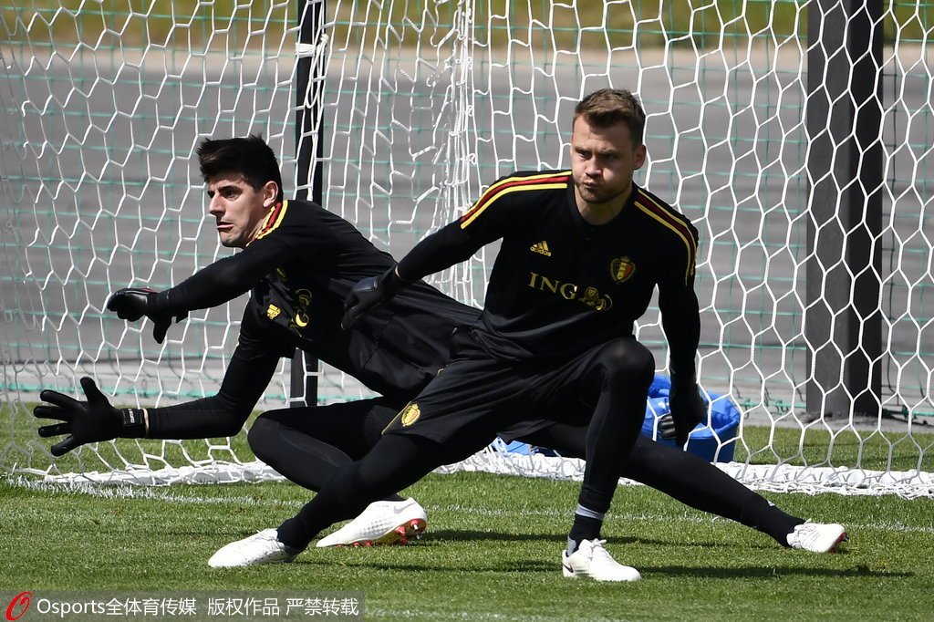 皇冠体育足彩游戏规则:邂逅世界杯第9期:老婆