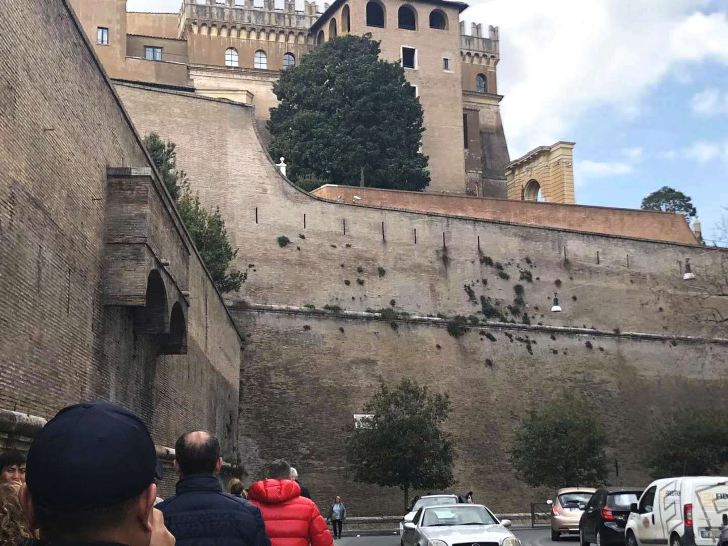 梵蒂冈围墙图片