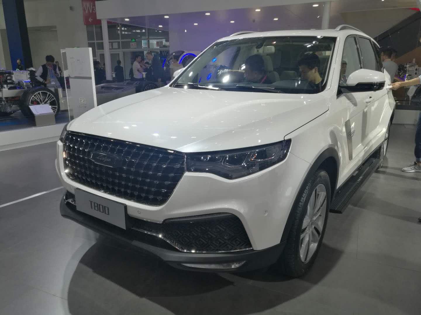 众泰t800发布,外观霸气动力强劲,配置百万豪车,众泰要崛起了