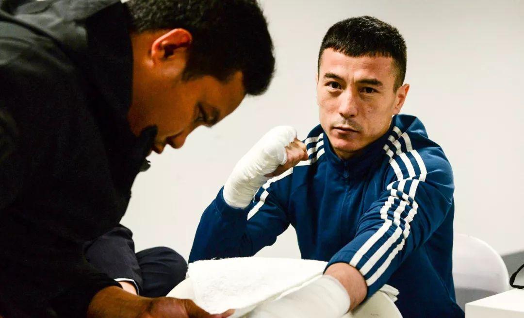 李翔|拳王|乌兰_新浪新闻