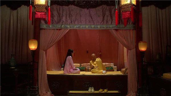 甄嬛传:华妃的床,甄嬛的床,皇后的床,为何都没她的床最宽敞?