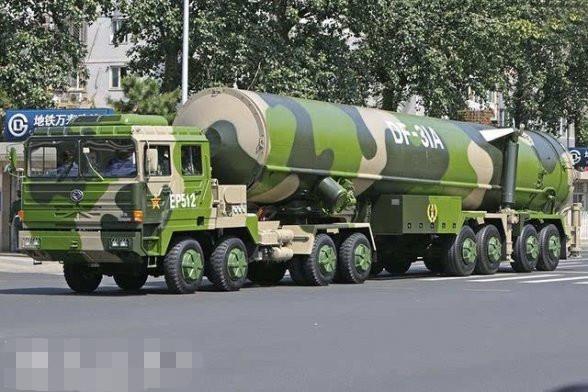 8轴tel发射车的东风31ag洲际导弹,有几大创新看点!