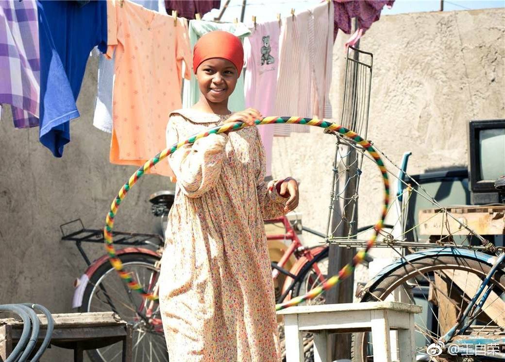 18-13看《天空之眼》.虽然是在手机上看的