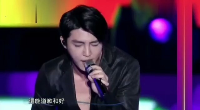 抖音串烧情歌翻唱,7首情侣必听抖音手势舞歌曲