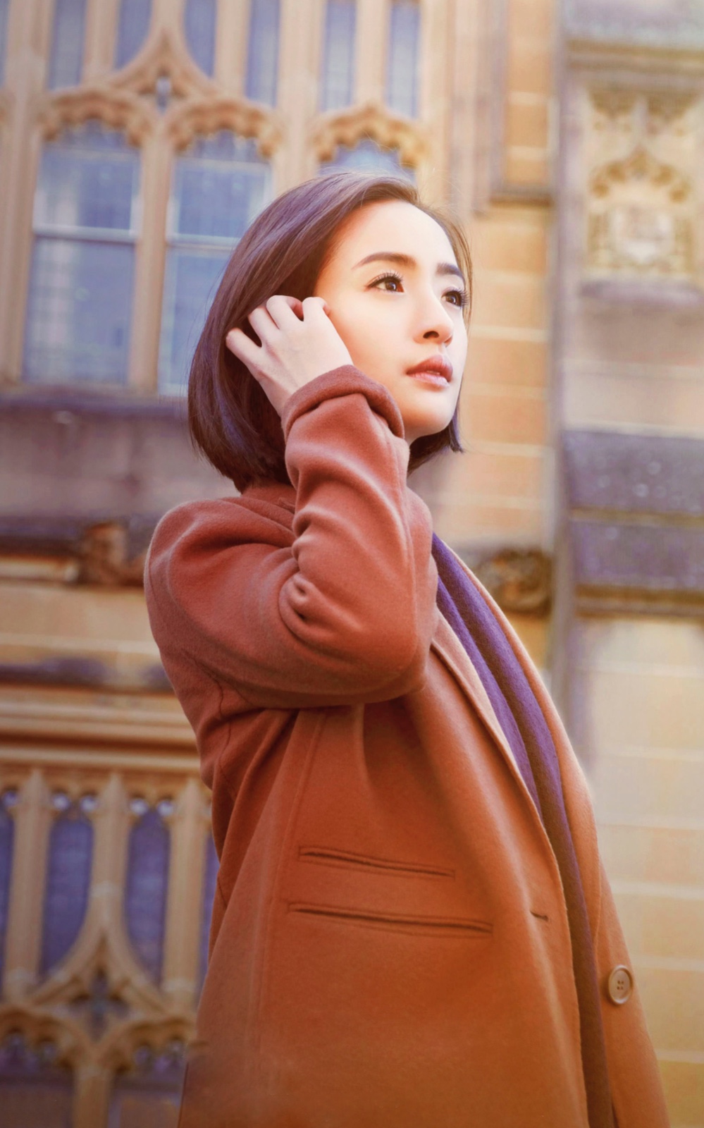 林依晨的短发造型像个可爱的小迷妹,喜欢短发时的她吗?