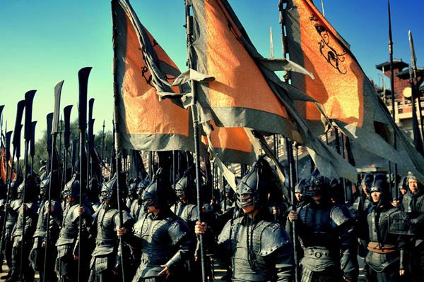 掌印太监王振的鼓动下,率领明朝五十万大军御驾亲征讨伐蒙古瓦剌部