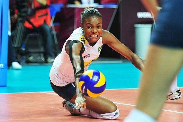 巴西女排"黑白双煞"复出!副攻"双塔"搅局世锦赛