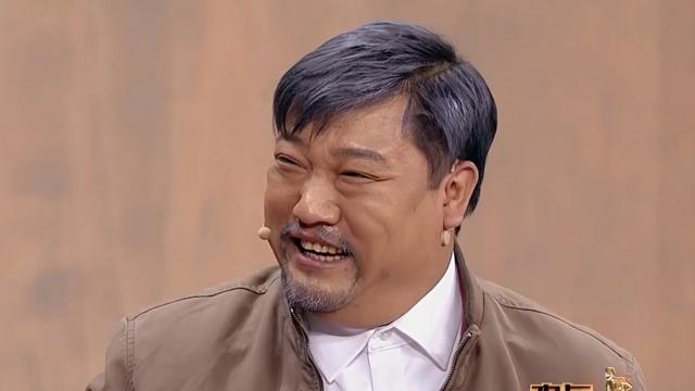 贾冰最新小品《深夜麻辣烫》化身店老板_生气