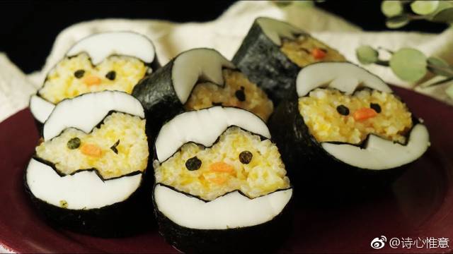 小鸡寿司卷的制作方法,吃腻了家中的菜品,偶尔改善一下伙食吧!