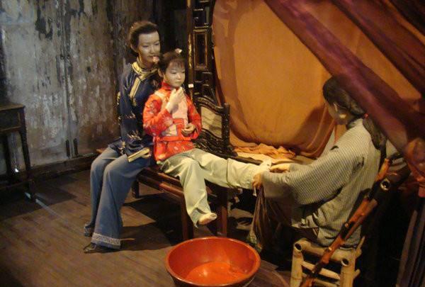 古代最残忍的传统,当时的人们却以此为荣