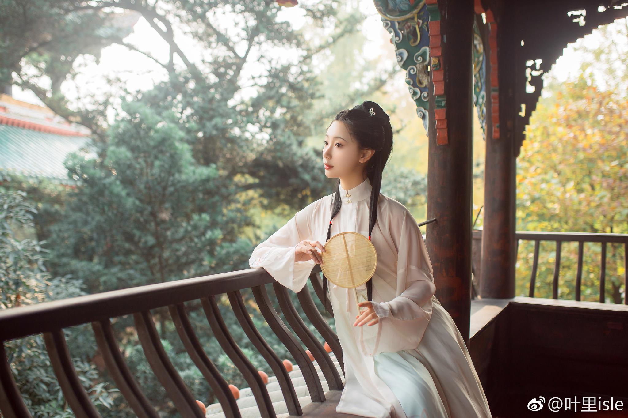 影度回廊仙袂乍飘兮摄影叶里isle出镜清音音音音
