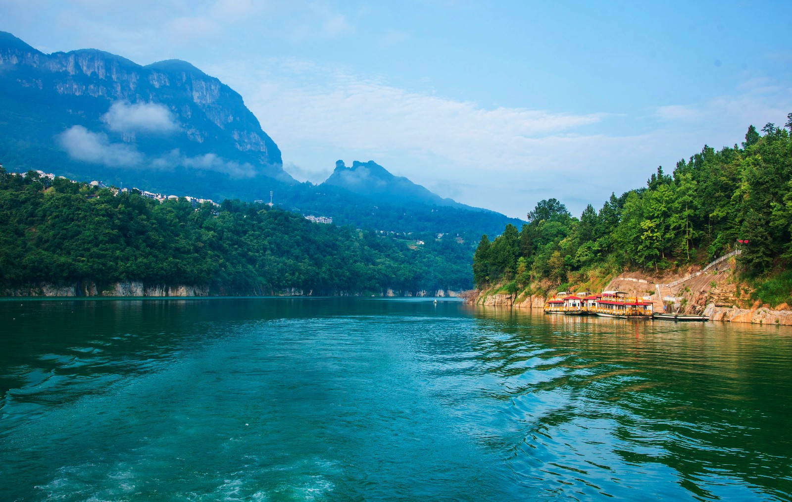 号称人间最清澈的清江,水为什么这样清