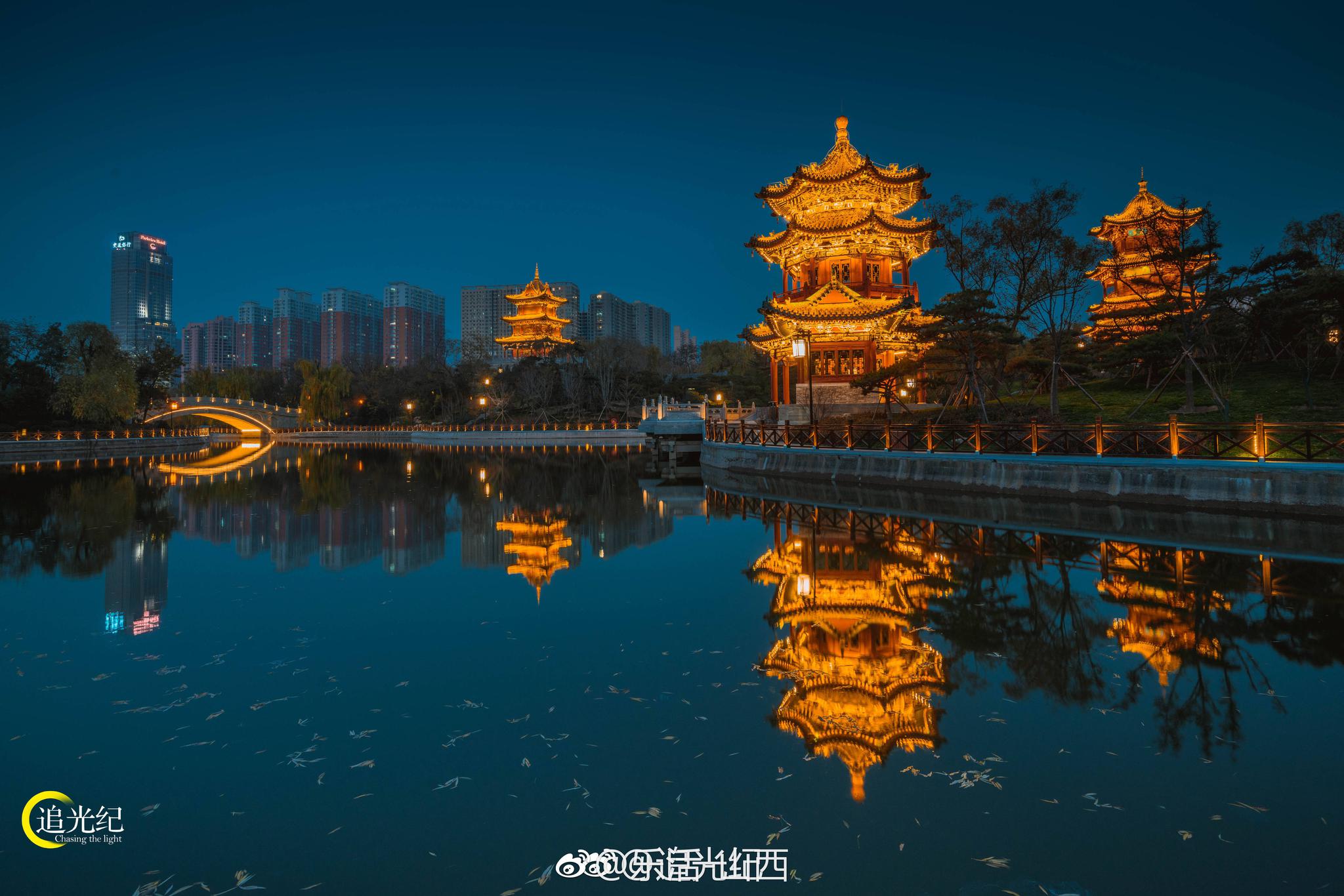 這是迎澤公園夜景