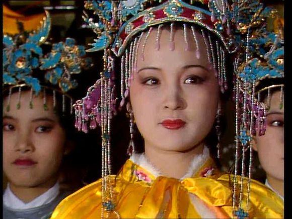 《红楼梦》中的贾元春,其实是运气差了点的甄嬛?