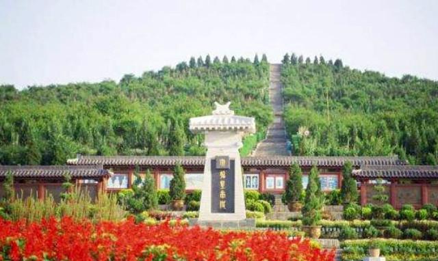 秦始皇追求长生不成造宏伟陵墓死后享用那秦始皇陵到底有多高