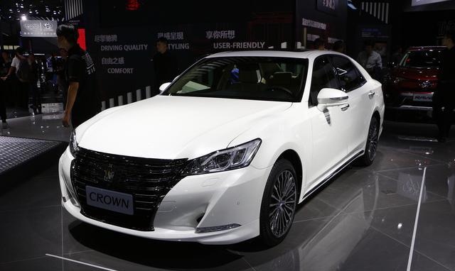 丰田旗舰皇冠上市 26.48万元你会不会买?