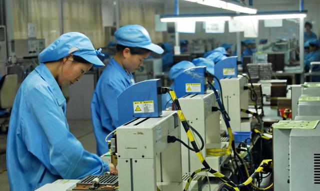 廊坊富士康招聘包吃住月薪8k随走随结