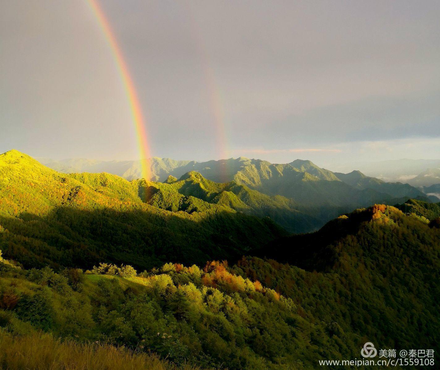 安康平利正阳草甸惊现霓虹双舞奇观