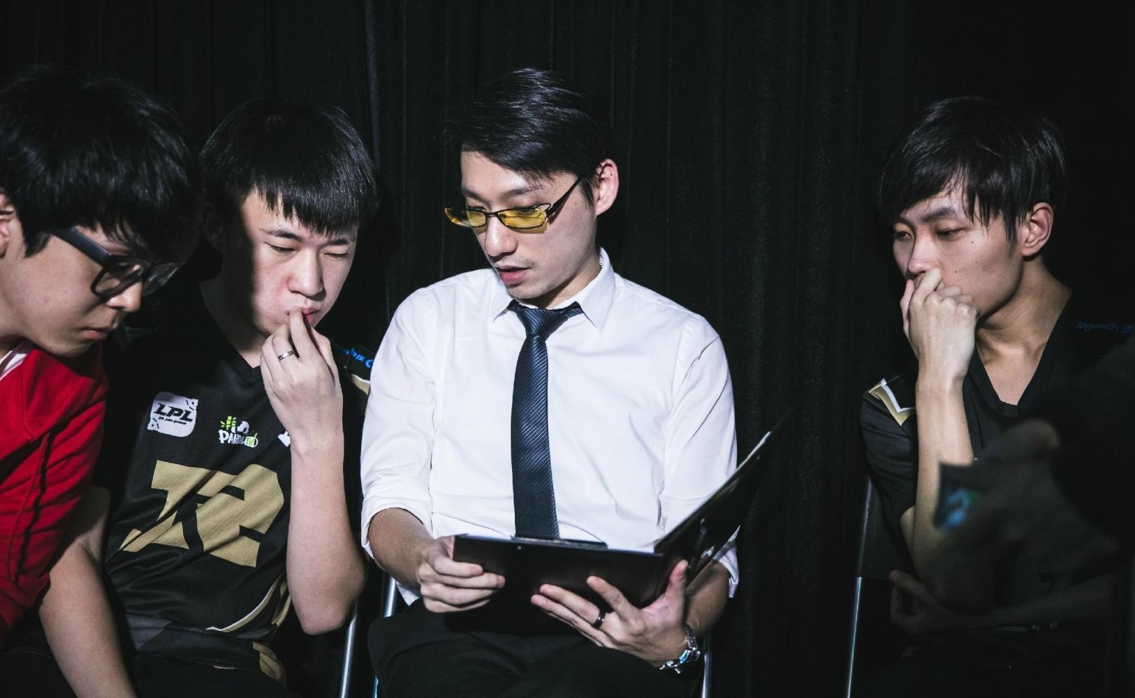 rng教练风哥正式和俱乐部一刀两断现已取关rng所有选手