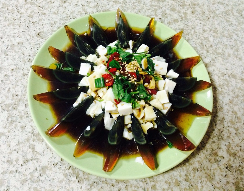 皮蛋豆腐