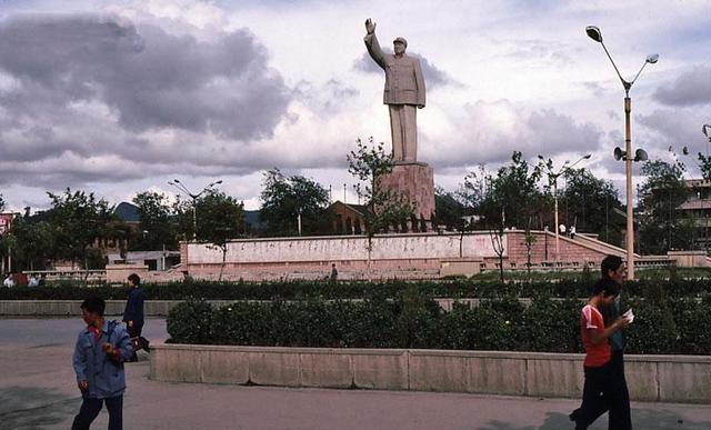 大西门市西河边三元宫