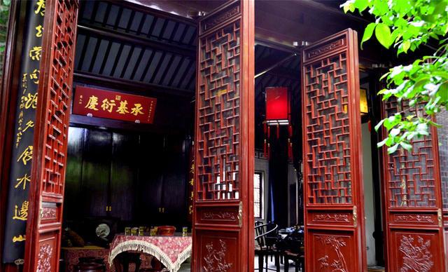 曾国藩老宅在辛亥革命时,和在文革中没有被烧?